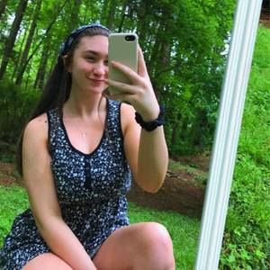 Meet your Posher, Kalie